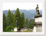 Sinaia. Jardines del castillo de Peles.