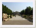 Iasi. Jardines del Teatro Nacional Vasili Alecsandri.